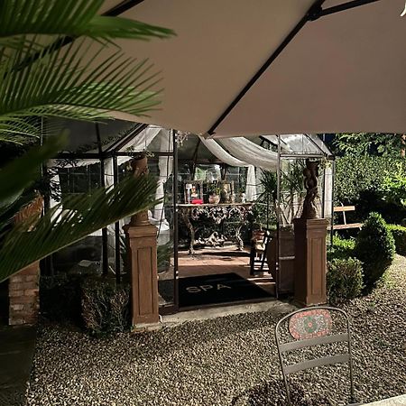 Borgo Di Beppe E Gloria Suite سان جيوفاني فالدارنو المظهر الخارجي الصورة