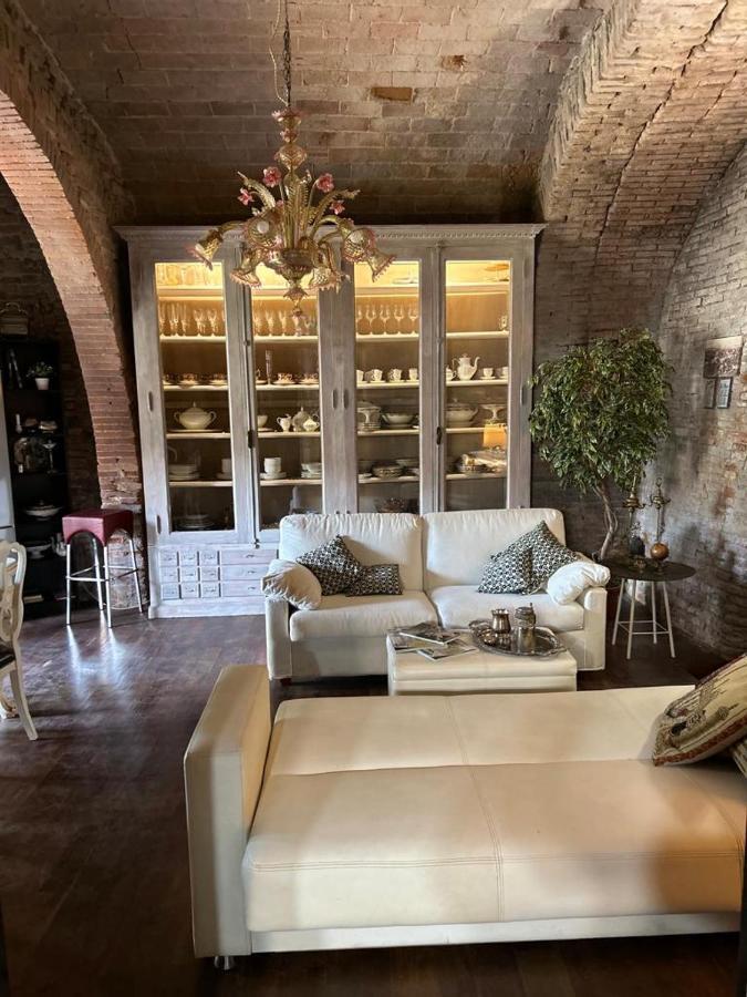 Borgo Di Beppe E Gloria Suite سان جيوفاني فالدارنو المظهر الخارجي الصورة